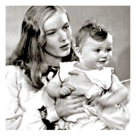 Elaine detlie - Veronica Lake detail biography, family, facts and date of birth. Awards of Veronica Lake, birthday, children and many other facts. See Veronica Lake's spouse, children, sibling and parent names.